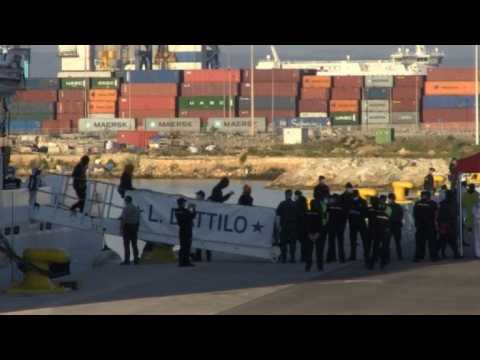 Aquarius ship migrants finally reach land in Spain