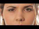 Comment porter des couleurs flashy sur les yeux ?