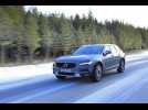 Vid�o 2017 Volvo V90 D5 Cross Country [ESSAI VIDEO] : Chasse neige et traditions