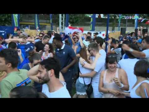 World Cup: Parisians celebrate France's second goal