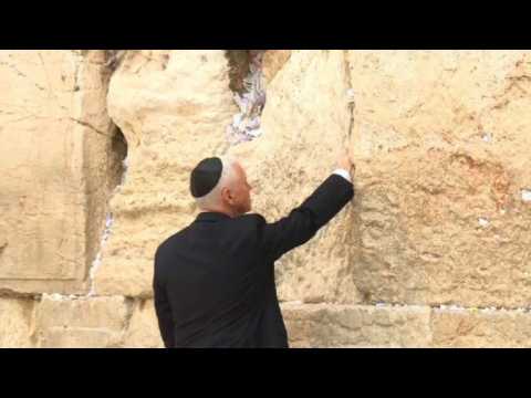 US Vice President visits Jerusalem's Western Wall