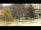 Seine inches higher, keeping Paris on alert