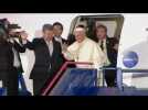 Pope Francis bids farewell to Peru
