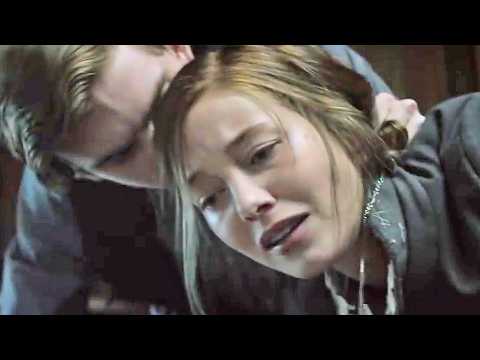 The Lodgers - Bande annonce 1 - VO - (2017)