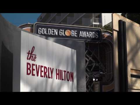 Final preparations on the Golden Globes red carpet