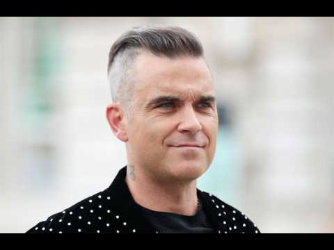 Robbie Williams to perform on X Factor final