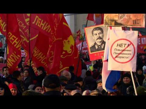 Russian Communist Party marks 101 years since revolution
