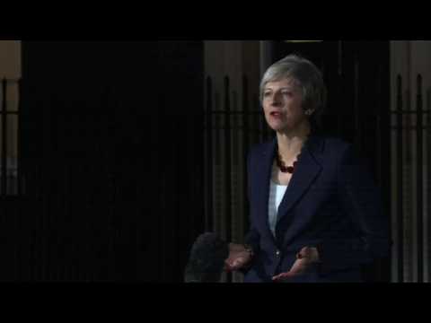 British cabinet backs draft Brexit deal: May