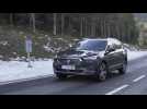 SEAT Tarraco in Dark Camouflage Driving Video