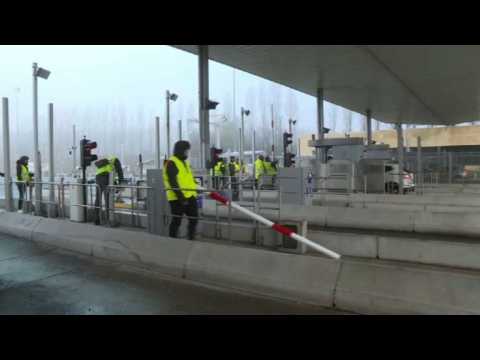 Anti-fuel hike protesters hijack toll booth in eastern France