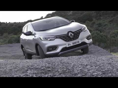 2018 New Renault KADJAR 4x4 Black Edition Driving Video in Highland Grey