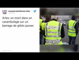 Un Accident Sur Un Barrage Des Gilets Jaunes Fait Un Mort