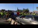"Yellow vests" continue blockades in parts of France - Label : AFPTV - First images - Category : Business