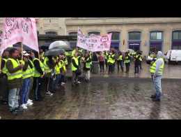 Gilets Jaunes Six Intox Sur La Manifestation Du 24 Novembre