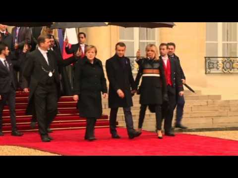 World leaders leave Elysee Palace for WW1 commemoration