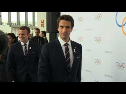 Olympics: Paris 2024 bid team arrives for presentations