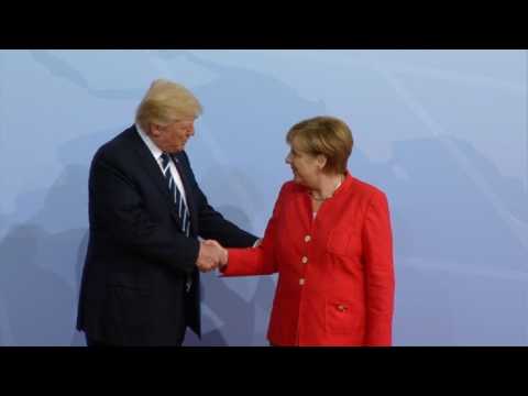 Trump, Putin and Erdogan greeted by Merkel at G20