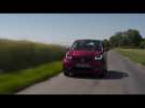 smart fortwo cabrio electric drive berry red Driving in the country | AutoMotoTV