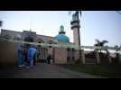 Officials at the scene of Durban mosque attack - Label : AFPTV - First images - Category : News