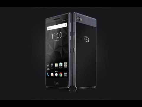 BlackBerry's Motion smartphone is touchscreen