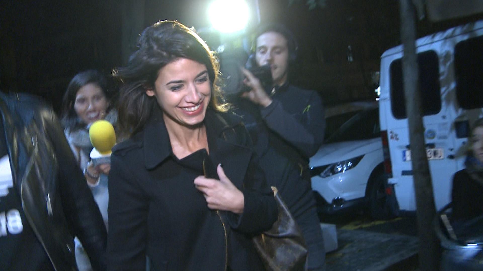 VIDEO : Ares Teixidó huye de la prensa tras la exclusiva