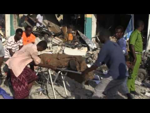 At least 20 dead in Mogadishu bomb blast: police