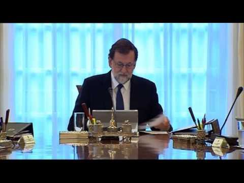 Spanish government starts crisis cabinet meeting on Catalonia