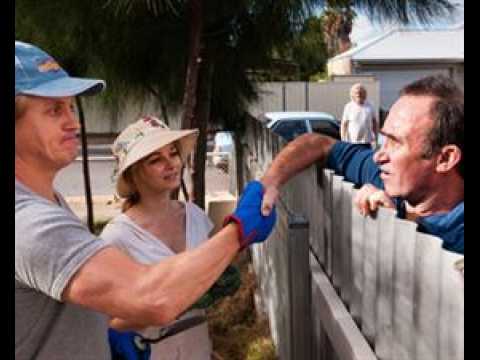 The King is dead ! - bande annonce - VO - (2012)