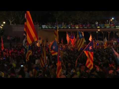 Catalan separatists hold rally ahead of unauthorised referendum