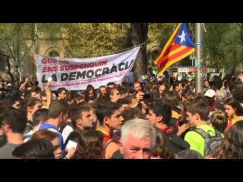Pro-independence demonstrators gather in Barcelona