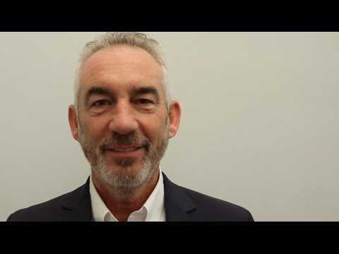 Tim Jackson : "Monsieur Macron, nous n'avons pas besoin de croissance pour être heureux"