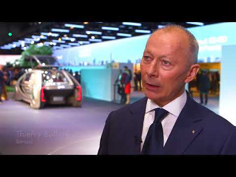 Geneva Motor Show 2018 Press Day Interview with Laurens van den Acker and Thierry Bolloré, Renault