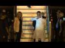 India's Modi welcomes France's Macron to New Delhi - Label : AFPTV - First images - Category : News