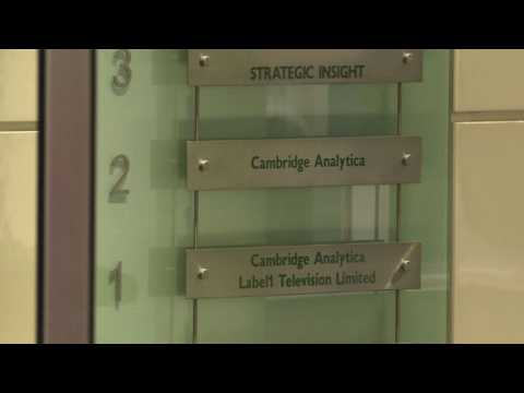 Cambridge Analytica London offices after data breach accusations