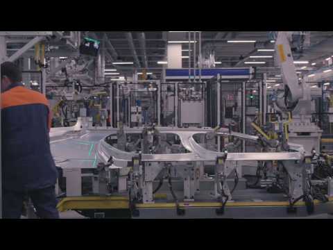 Production video of the Volvo XC40 in Volvo Cars' manufacturing plant in Ghent