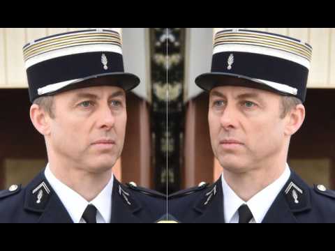 "Arnaud Beltrame incarne l'esprit français de résistance, après Jean Moulin et Jeanne d'Arc"