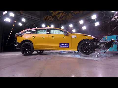 New Volvo V60 - Crash test
