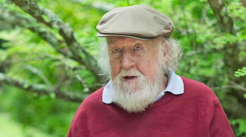 Hubert Reeves La Terre Vue Du Cœur Voir toutes les bandes annonces et extrait vidéo du film Hubert Reeves