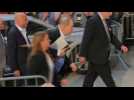 Weinstein turns himself in to NY police station - Label : AFPTV - First images - Category : News