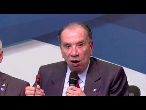 Mercosur bloc suspends Venezuela over "lack of democracy"