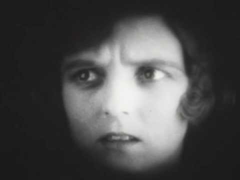 The Lodger: A Story of the London Fog - Extrait 1 - VO - (1927)