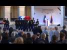 France pays hommage to Aznavour - Label : AFPTV - First images - Category : News