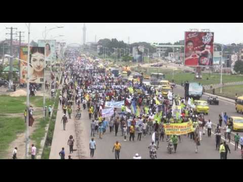 Thousands rally in DR Congo against use of voting machines