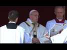 Thousands gather for canonisation of Pope Paul VI and archbishop - Label : AFPTV - First images - Category : News