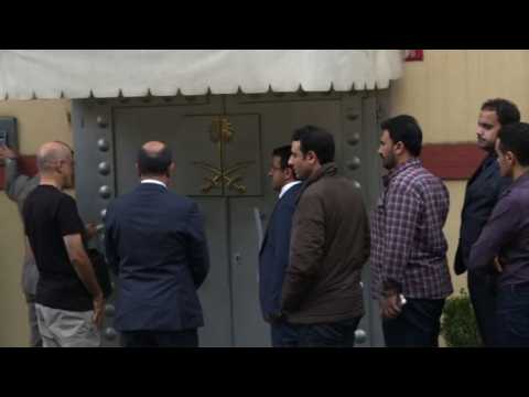 Saudi delegation arrives at consulate in Istanbul