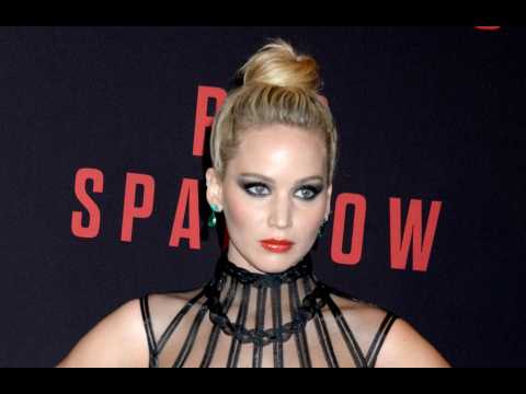 Jennifer Lawrence is a social media 'voyeur'