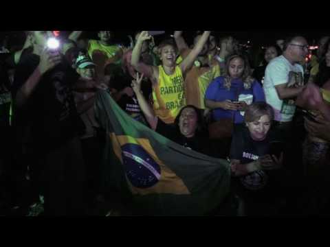 Brazil: people react to polls saying Bolsonaro leads election