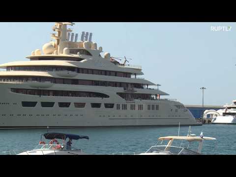 This is the largest yacht in the world