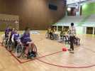 VIDÉO. Dans ce collège de Mayenne, on teste le sport en fauteuil pour mieux comprendre le handicap