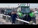 Les agriculteurs manifestent au Touquet, 200 tracteurs sur la digue
